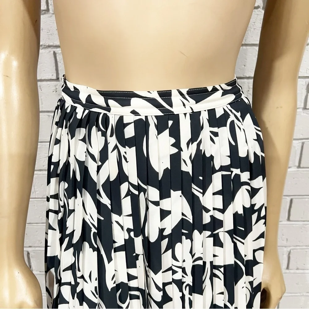 J.Crew 365 Women’s A-Line‎ Midi Skirt in Mirrored Floral